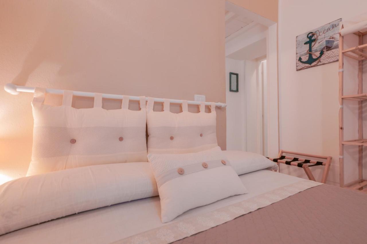 Approdo Rooms - Eja Sardinia Cagliari Exteriör bild